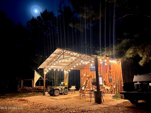 3990 County Road 24, Enterprise, MS, 39330-9462 | Card Image