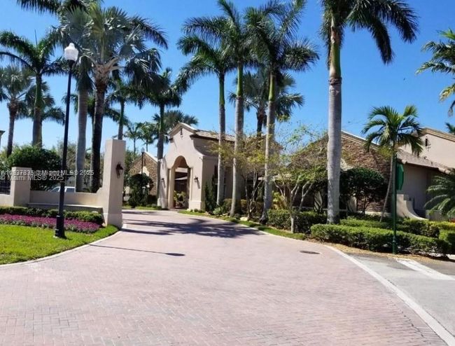 UNIT-104 - 3395 Ne 9 Th St, Condo with 3 bedrooms, 2 bathrooms and null parking in Homestead FL | Image 6