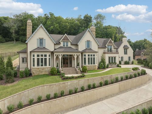 391 The Lady Of The Lake Ln, Franklin, TN, 37067-6494 | Card Image