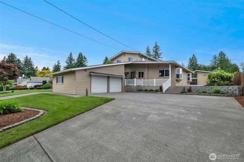 2102 15th Ave, Milton, WA, 98354-9148 | Card Image
