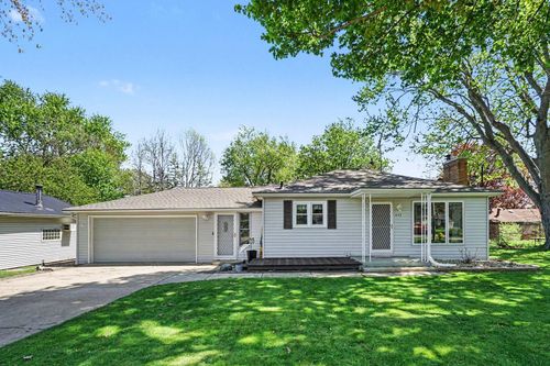 457 Orchard Ln, Battle Creek, MI, 49015-3107 | Card Image