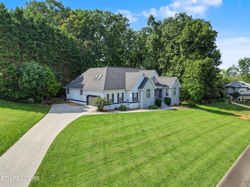 3223 Topside Dr, Kodak, TN, 37764-2354 | Card Image