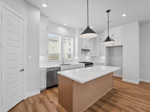 unit-a-2708 Grand Fountains Dr, Houston, TX, 77054-1126 | Card Image