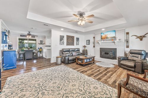 919 S Avenue N, Clifton, TX, 76634-2339 | Card Image