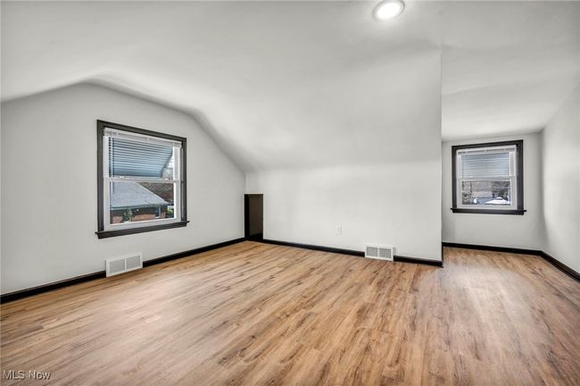 27540 Parkwood Dr, House other with 4 bedrooms, 3 bathrooms and null parking in Euclid OH | Image 32