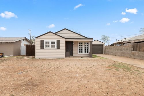 204 Avenue L, Levelland, TX, 79336 | Card Image