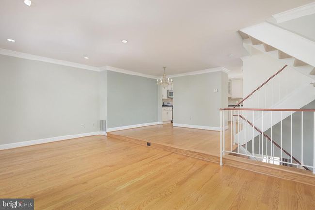 7710 Asterella Ct, Townhouse with 3 bedrooms, 4 bathrooms and null parking in SPRINGFIELD VA | Image 10