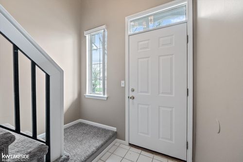 56429 Scotland Blvd, Shelby Township, MI, 48316-5042 | Card Image