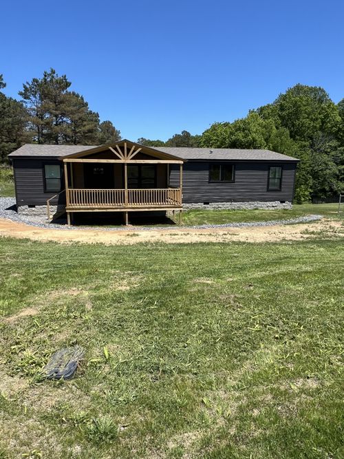 235 Ralph Spivey Ln, Gainesboro, TN, 38562-5106 | Card Image