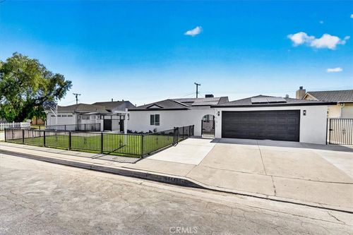 11131 Ticonderoga Dr, Los Alamitos, CA, 90720-2652 | Card Image