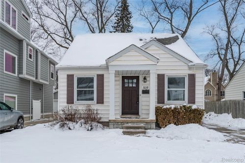 537 Bird Ave, Birmingham, MI, 48009-2065 | Card Image