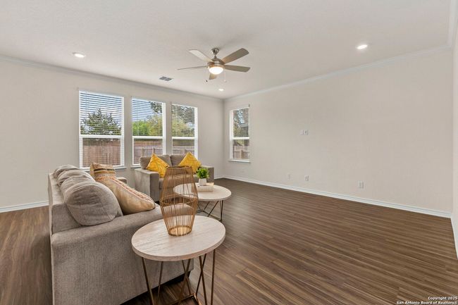 5722 Agave Spine, House other with 4 bedrooms, 3 bathrooms and null parking in San Antonio TX | Image 7