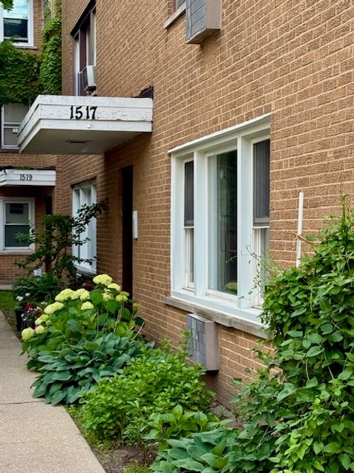 2a-1517 W Lunt Avenue, Chicago, IL, 60626 | Card Image