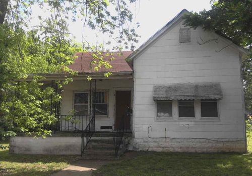 620 S Douglas Ave, Springfield, MO, 65806-2918 | Card Image