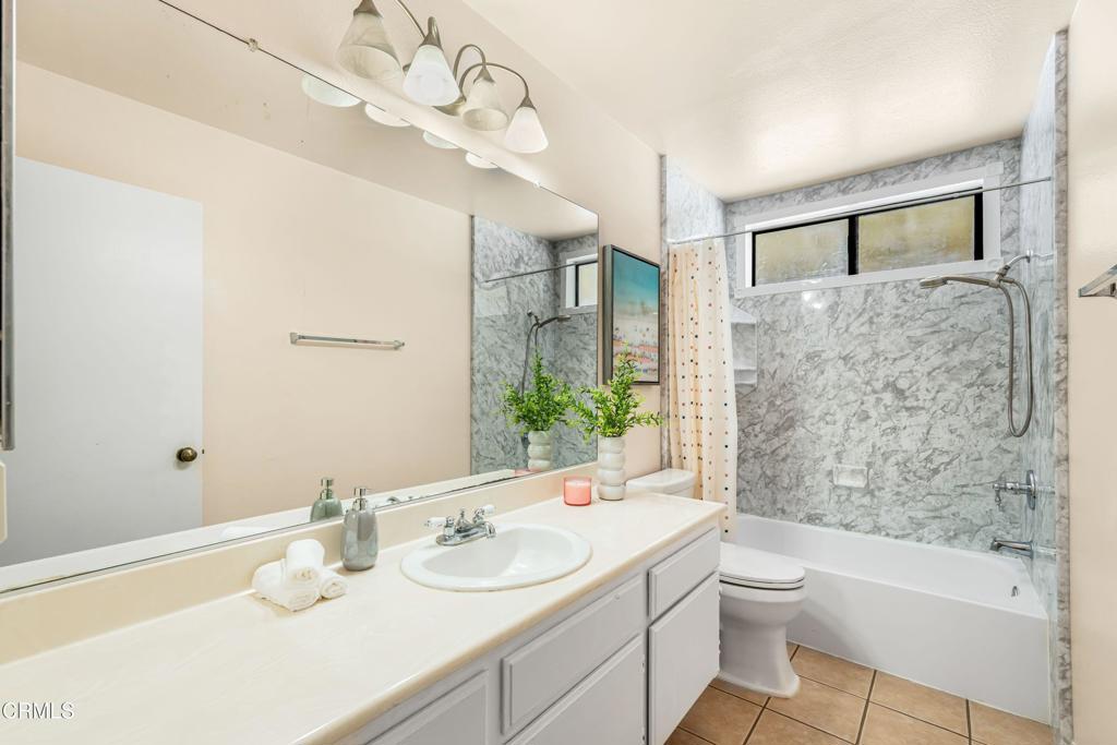 Residential in Winnetka 2