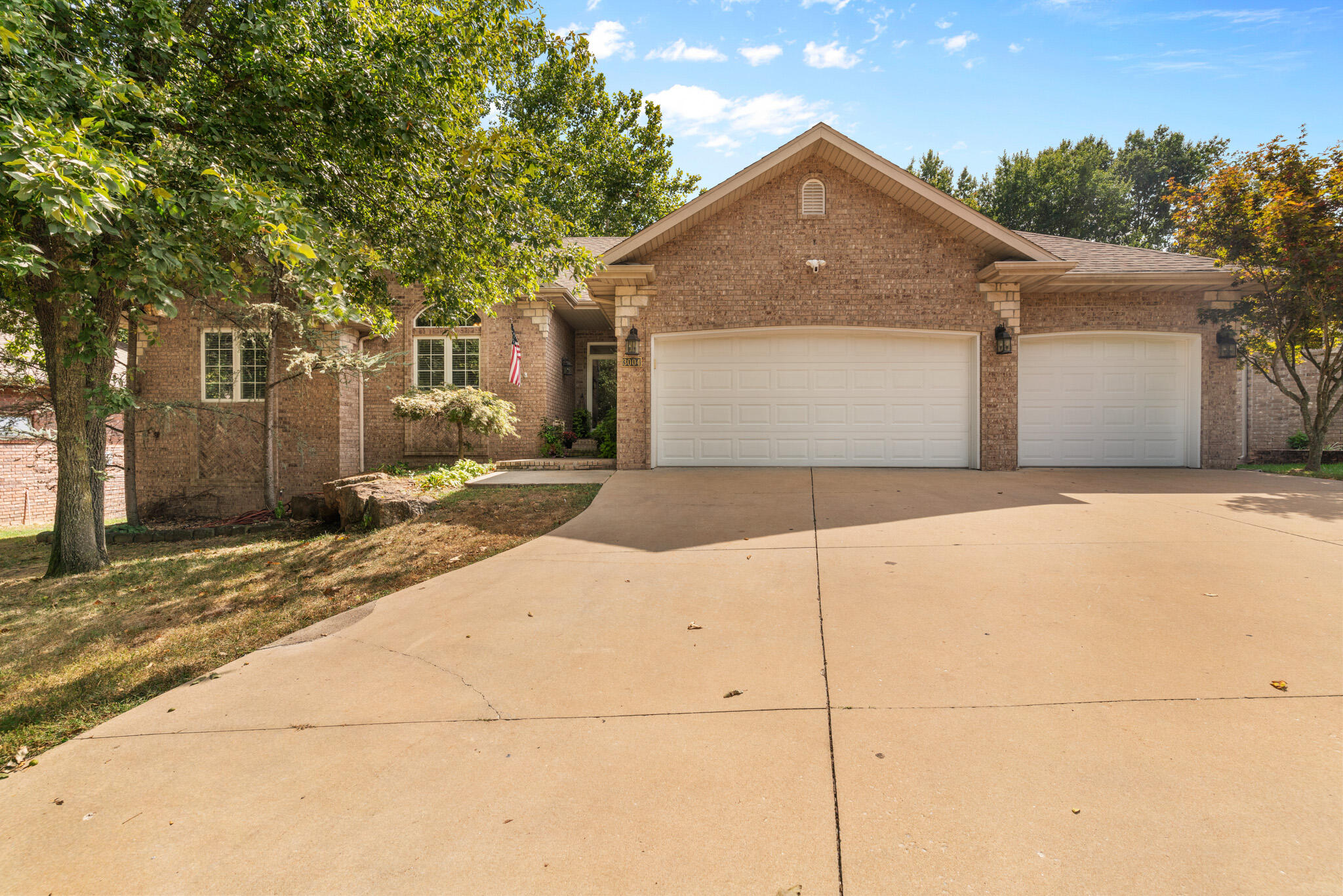 Nottingham St, Springfield, MO 65810