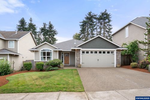 150 Muirfield Ave Se, Salem, OR, 97306-8597 | Card Image