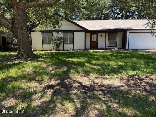 103 Twin Oaks Dr, Madison, MS, 39110-8938 | Card Image