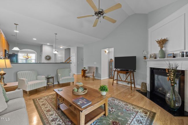 Family Room | Image 7