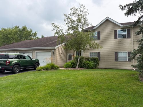 e-37 Gant Cir, Streamwood, IL, 60107-6678 | Card Image