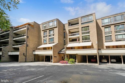 9-106-4956 Sentinel Dr, BETHESDA, MD, 20816-3594 | Card Image