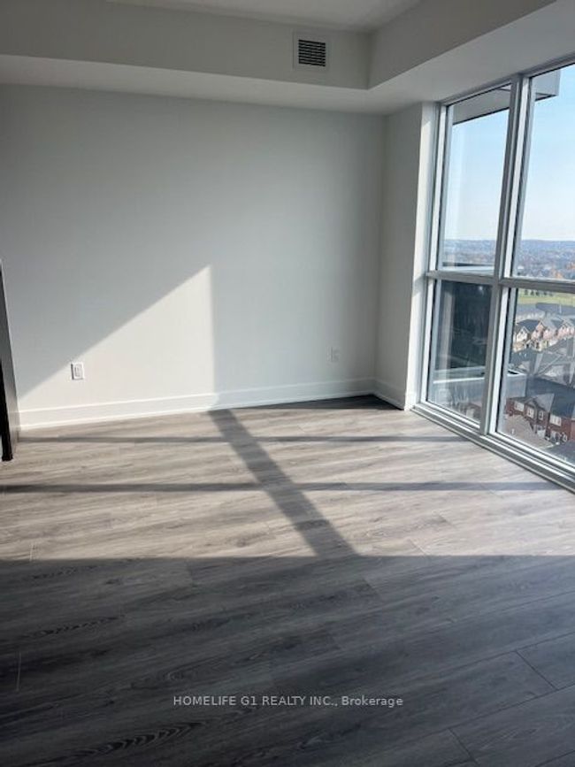 2545 Simcoe St N, Condo with 2 bedrooms, 2 bathrooms and null parking in Oshawa ON | Image 6