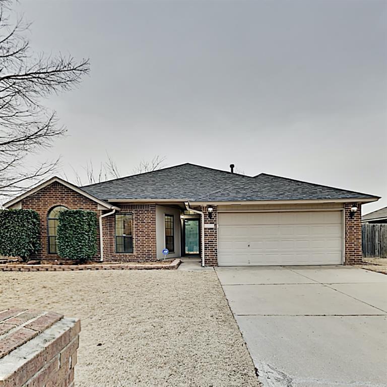 Sennybridge Dr, Yukon, OK 73099