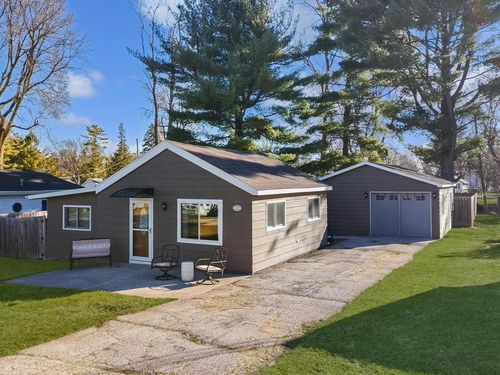 2908 Jones Street, Delavan, WI, 53115 | Card Image