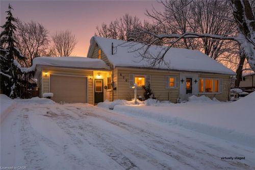 670 Elm Ave N, Listowel, ON, N4W3G2 | Card Image