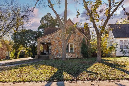 2722 Cumberland Ave, Waco, TX, 76707-1322 | Card Image