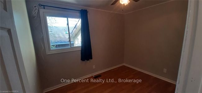 111 Calderwood Dr, House other with 3 bedrooms, 2 bathrooms and 4 parking in Kingston ON | Image 19