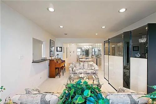 0-8035 Springfield Blvd, Queens Village, NY, 11427-1217 | Card Image