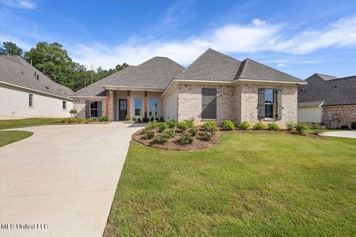 143 Bronson Bnd, Flowood, MS, 39232-1260 | Card Image