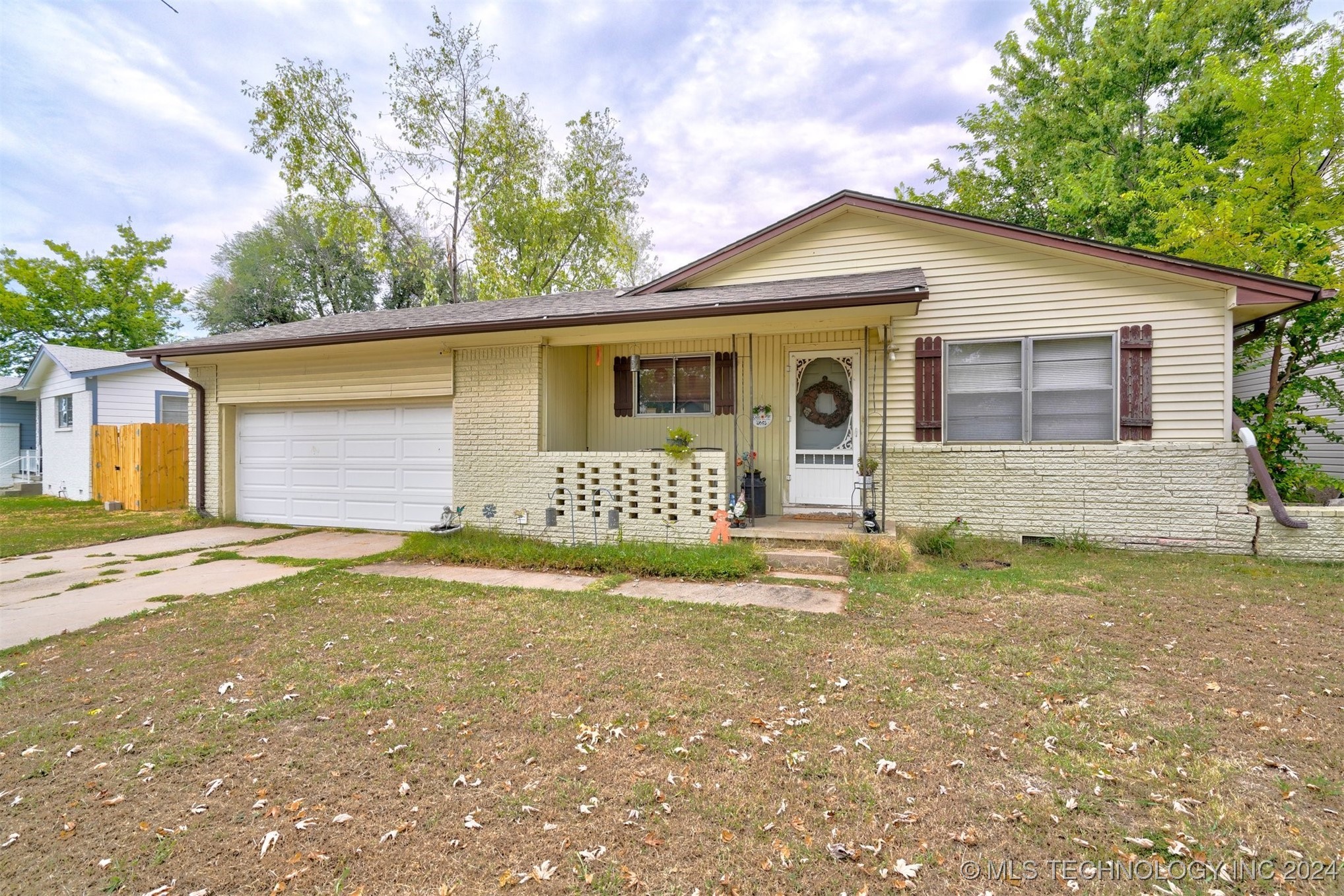 22nd Pl, Tulsa, OK 74129