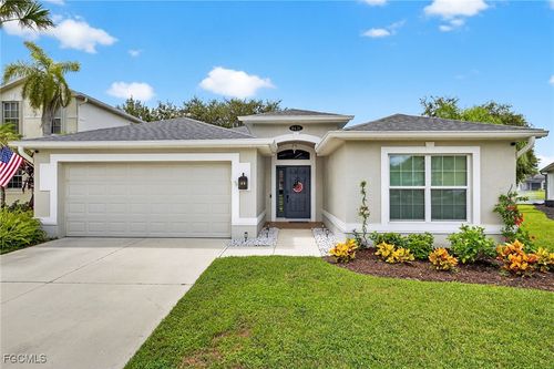 8431 Hollow Brook Cir, NAPLES, FL, 34119-9724 | Card Image