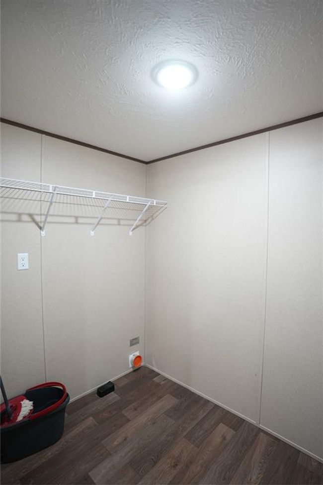 303 W Lone Oak Rd, House other with 3 bedrooms, 2 bathrooms and null parking in Onalaska TX | Image 15