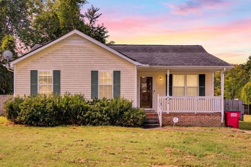 726 Donna Ct, Clarksville, TN, 37042-1819 | Card Image