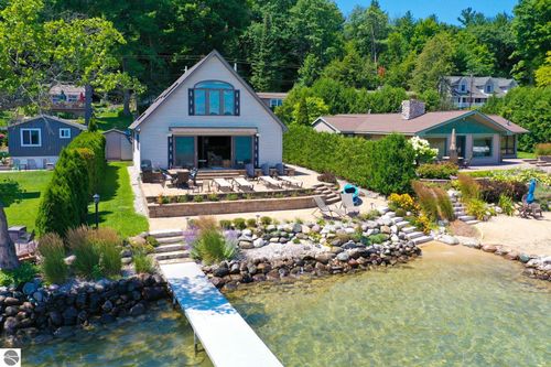 12511 Sw Torch Lake Drive, Rapid City, MI, 49676 | Card Image