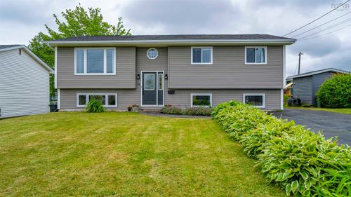 37 Astral Dr, Dartmouth, NS, B2V1B4 | Card Image