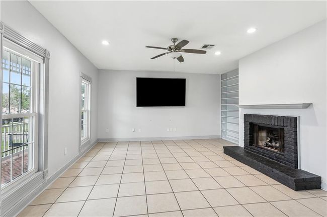 1012 Lake Frances Dr, House other with 3 bedrooms, 3 bathrooms and null parking in Gretna LA | Image 6