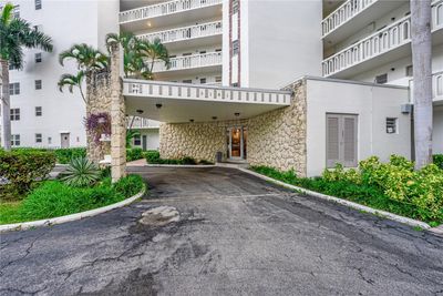 508 - 3181 S Ocean Dr, Condo with 2 bedrooms, 2 bathrooms and null parking in Hallandale Beach FL | Image 3