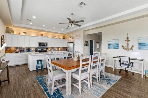 940 Driftwood Dr, Crystal Beach, TX, 77650 | Card Image