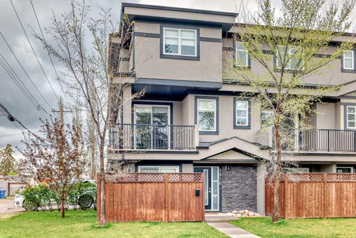 1816 47 Street Nw, Calgary, AB, T3B0P5 | Card Image