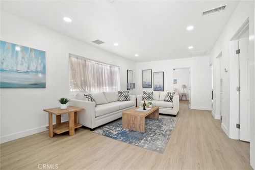 701 N Gaffey Pl, San Pedro, CA, 90731-1615 | Card Image