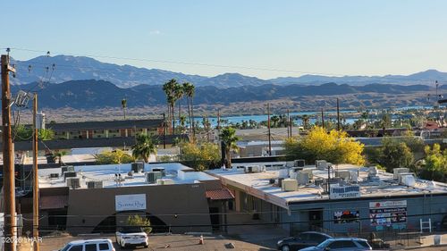 226-2094 Mesquite Ave, Lake Havasu City, AZ, 86403-6739 | Card Image