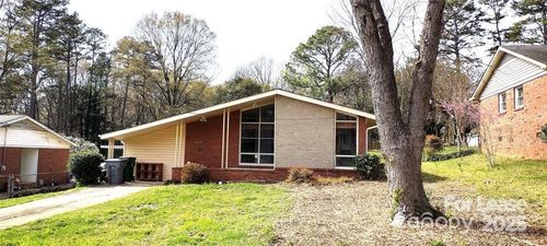 3219 Connecticut Ave, Charlotte, NC, 28205-3336 | Card Image