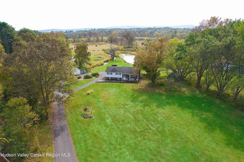 315 Pine Bush Rd, Stone Ridge, NY, 12484-5822 | Card Image