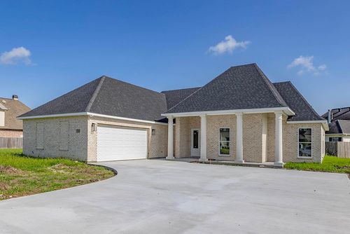 116 Clearwater Ln, Houma, LA, 70360-2542 | Card Image