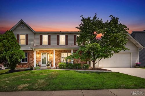 47 Park Pl, Saint Peters, MO, 63376-3146 | Card Image