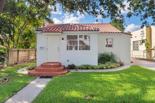 608 Sunset Road, West Palm Beach, FL, 33401 | Card Image